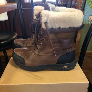 Like New UGG Girl Boots